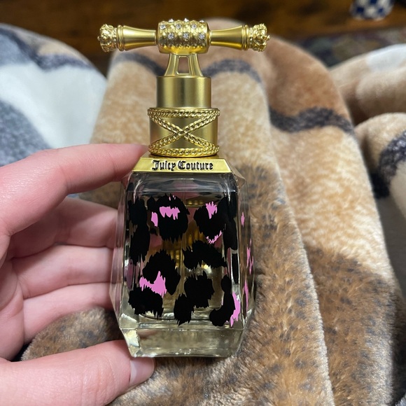 ✨Juicy Couture✨ I Love Juicy Couture perfume - Picture 3 of 5